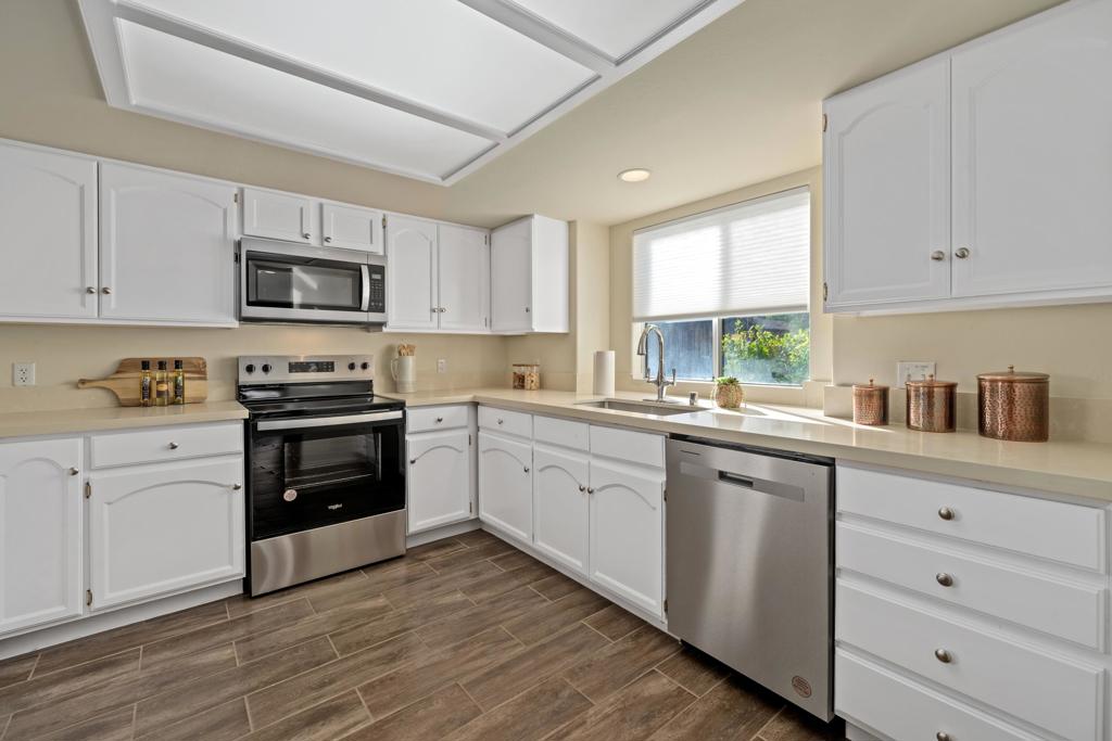 52640 Avenida Vallejo