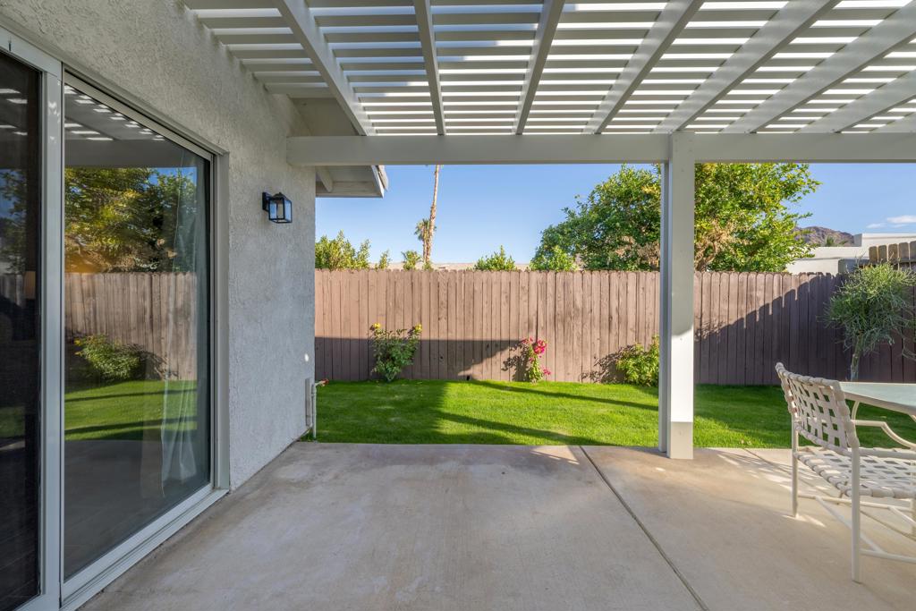 52640 Avenida Vallejo