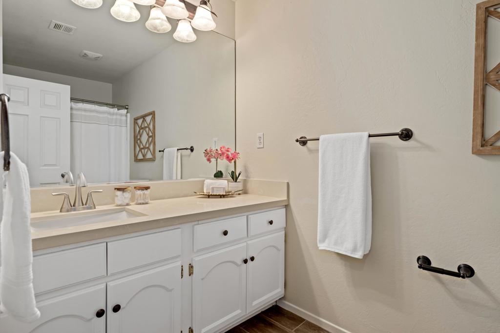 52640 Avenida Vallejo