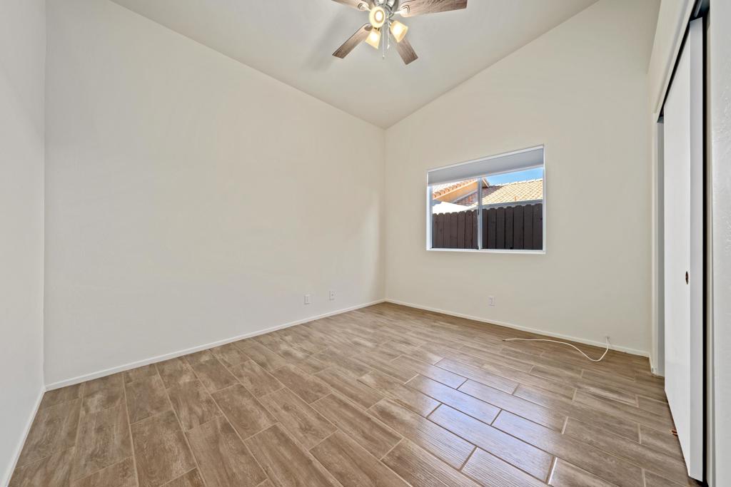 52640 Avenida Vallejo