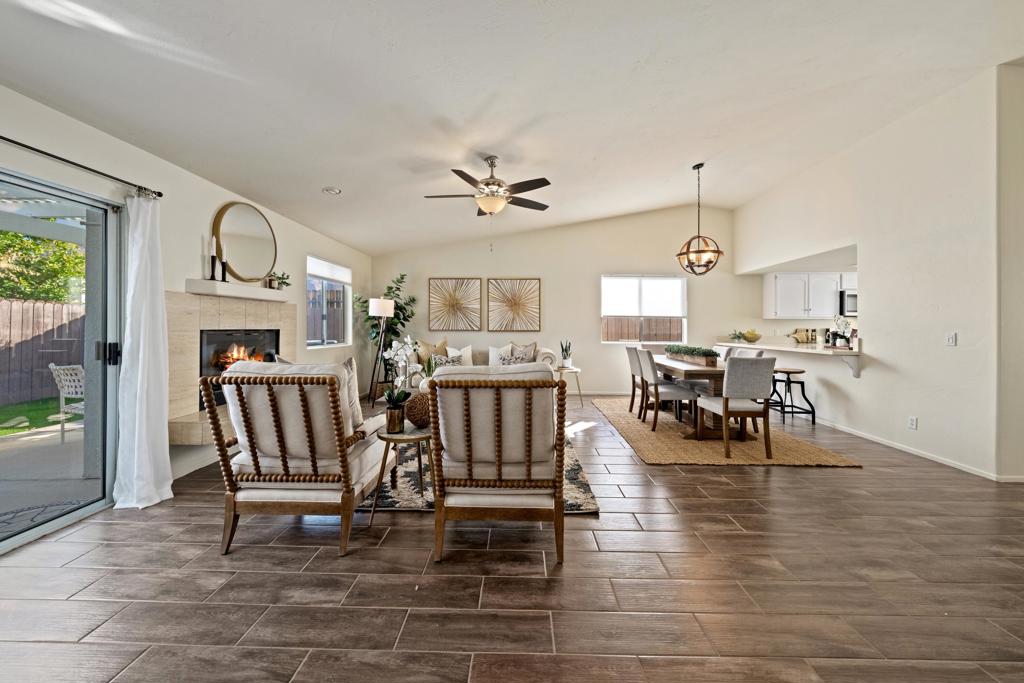 52640 Avenida Vallejo