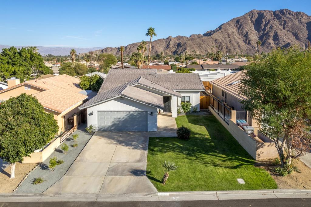 52640 Avenida Vallejo