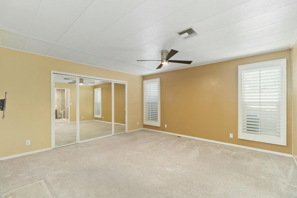 39138 Desert Greens Drive E