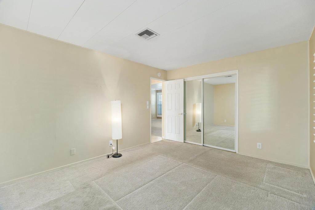 39138 Desert Greens Drive E