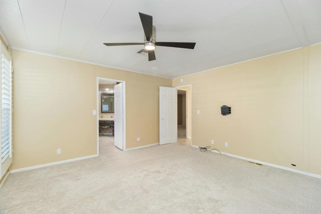 39138 Desert Greens Drive E