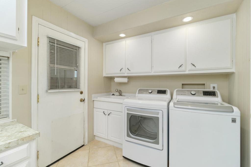 39138 Desert Greens Drive E