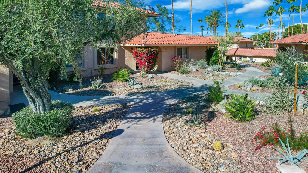 72746 Tony Trabert Lane