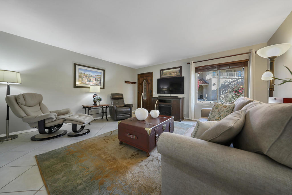 72746 Tony Trabert Lane