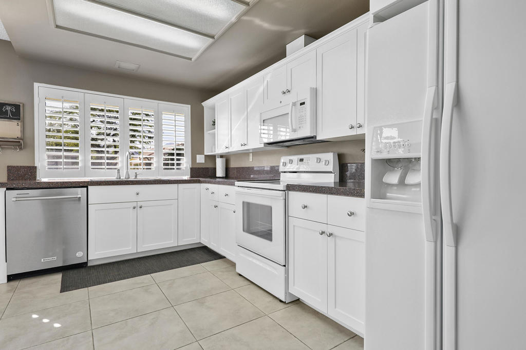 68195 Seven Oaks Drive