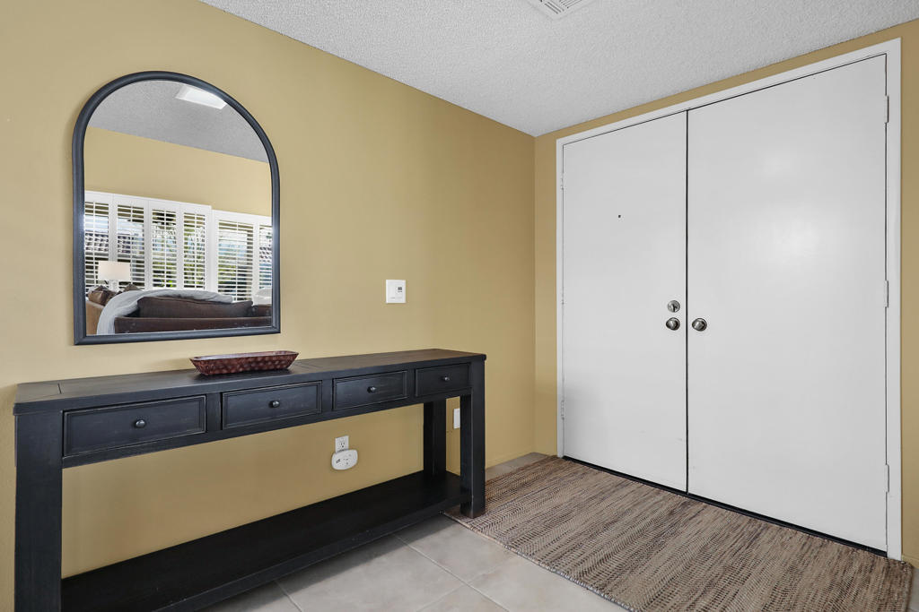 68195 Seven Oaks Drive