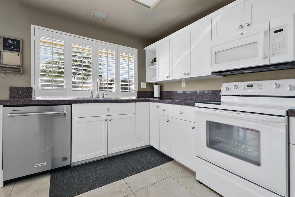 68195 Seven Oaks Drive