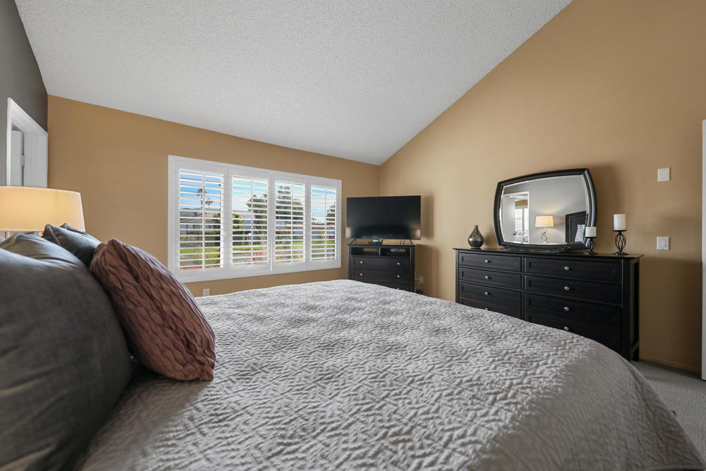 68195 Seven Oaks Drive