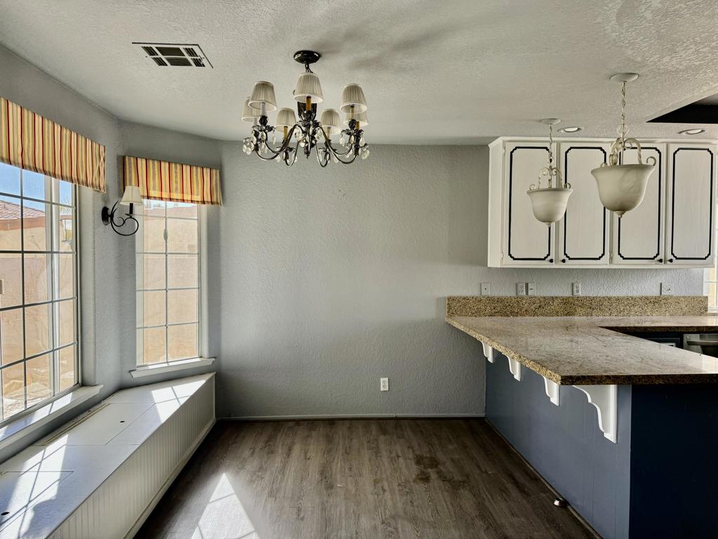 9390 Oakmount Boulevard