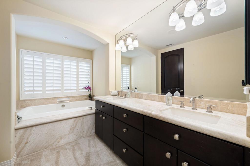 73680 Irontree Drive