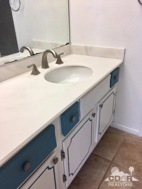 73100 Santa Rosa Way