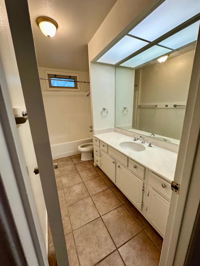 73100 Santa Rosa Way