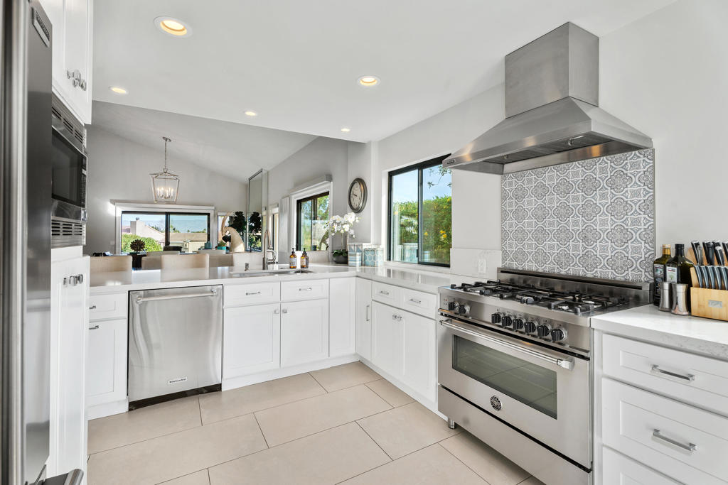 73670 Irontree Drive