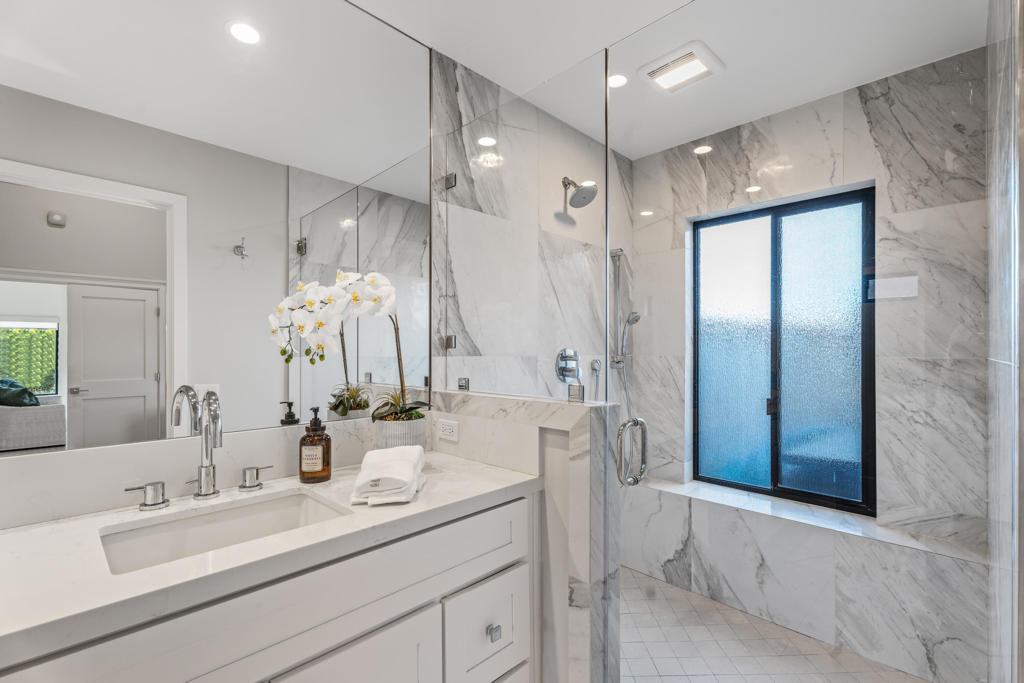 73670 Irontree Drive