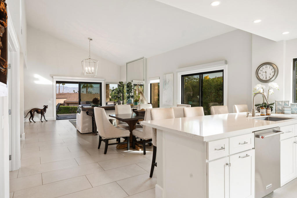 73670 Irontree Drive