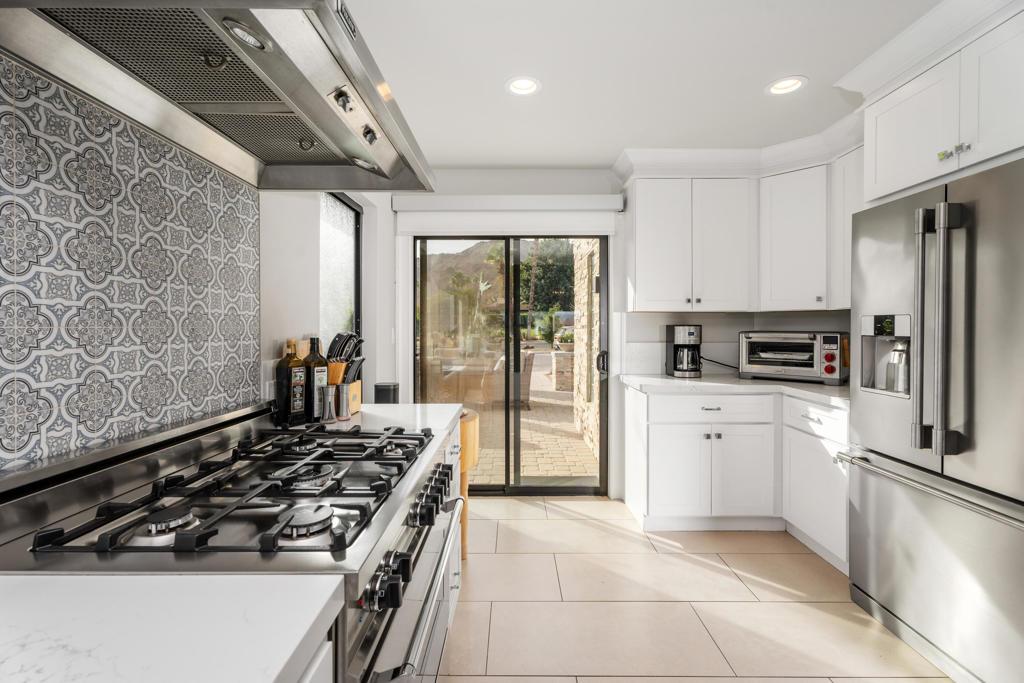 73670 Irontree Drive