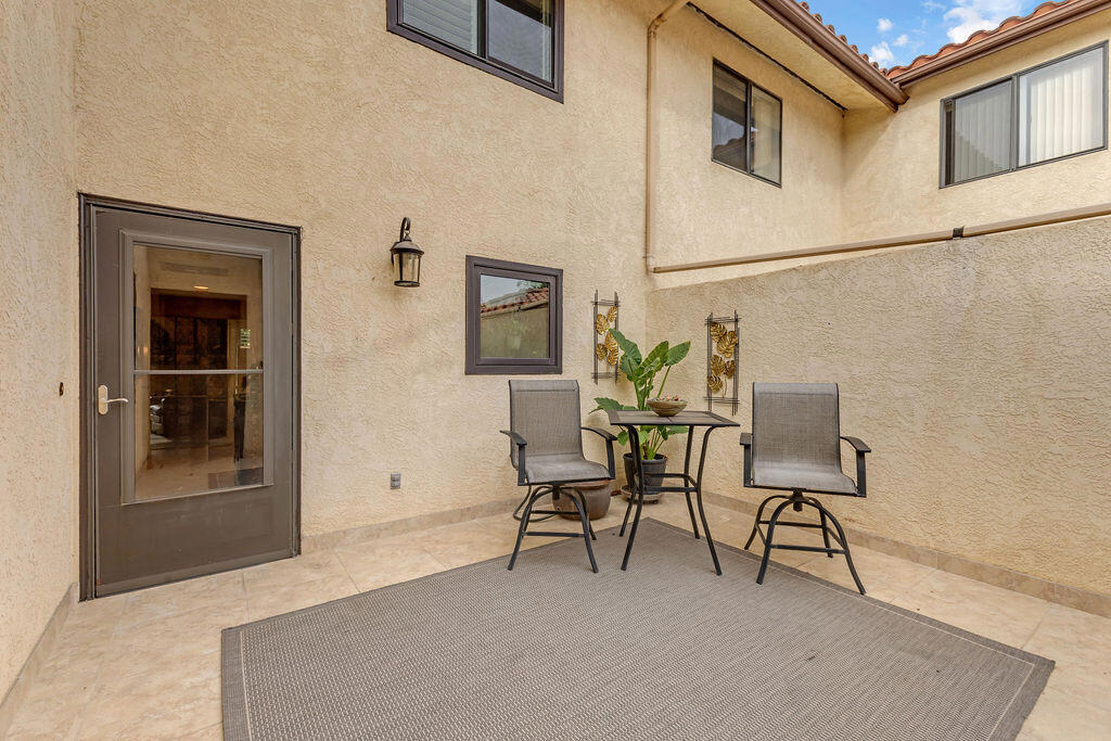 505 Flower Hill Lane