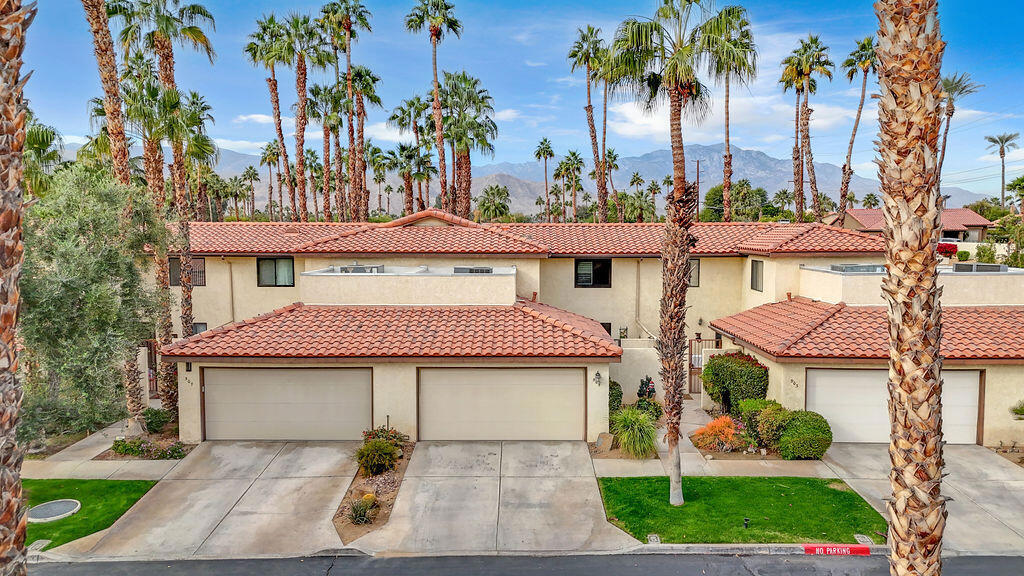 505 Flower Hill Lane