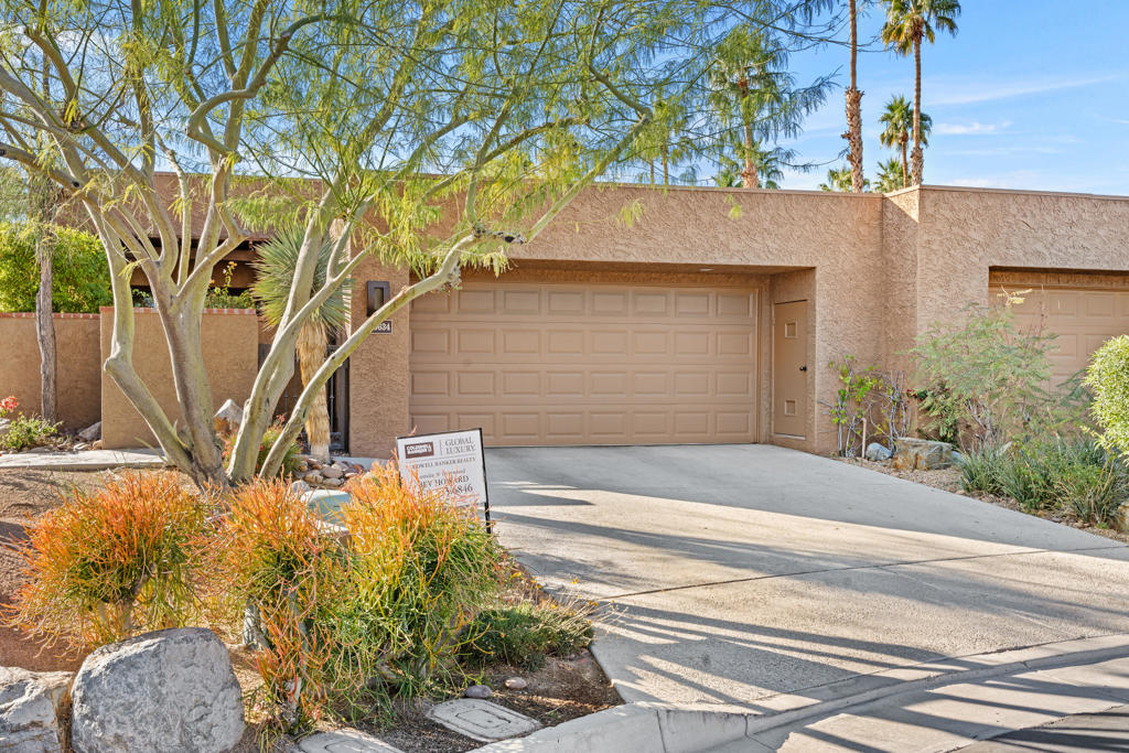 48634 Palo Verde Court