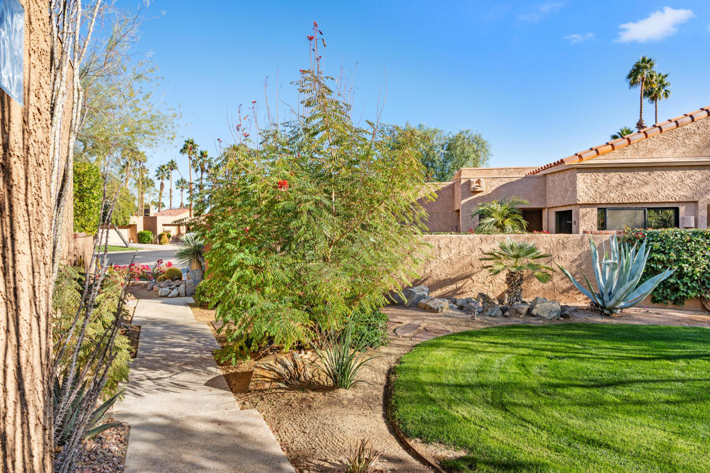 48634 Palo Verde Court