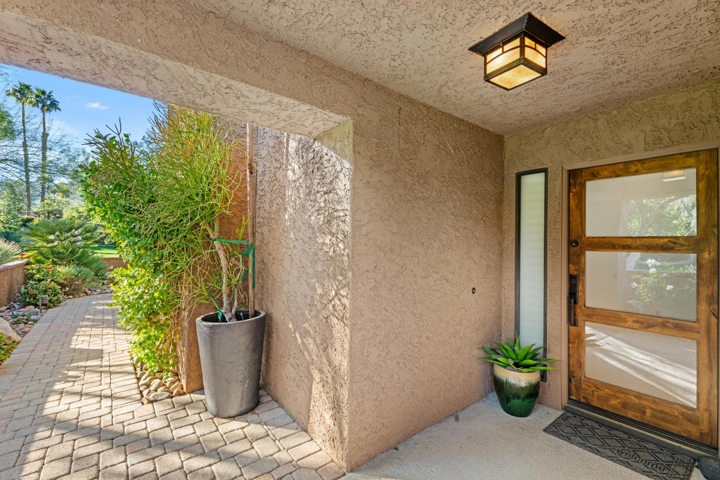 48634 Palo Verde Court