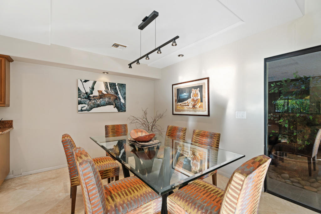 48634 Palo Verde Court