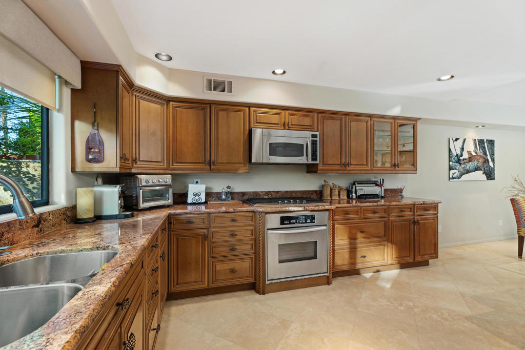 48634 Palo Verde Court