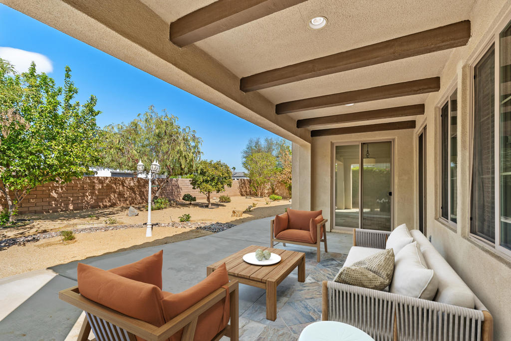 81872 Contento Street