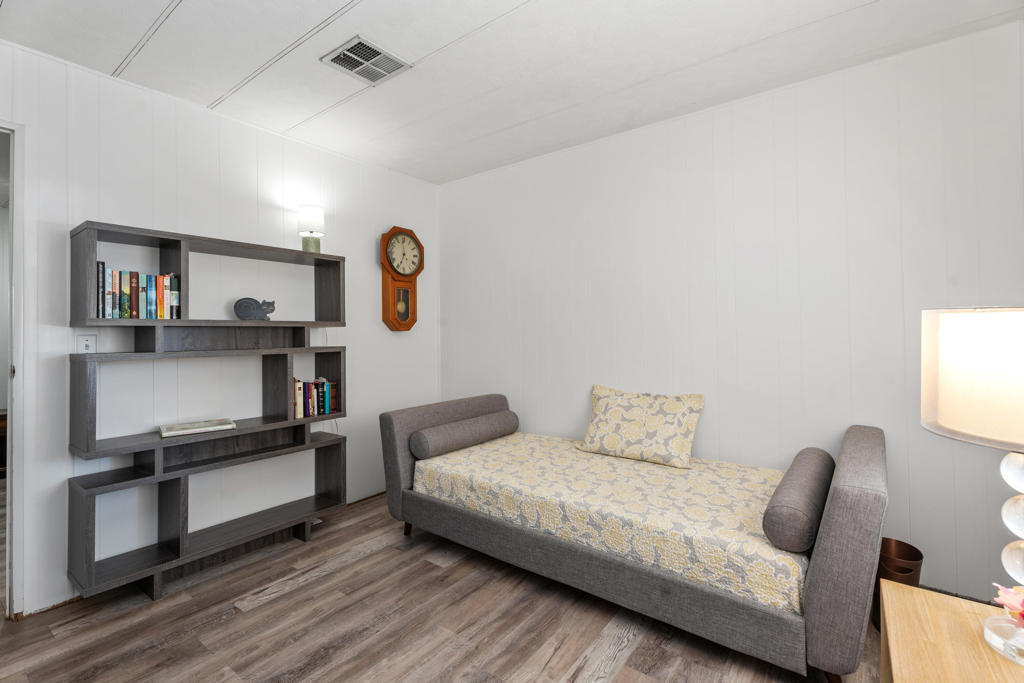 39620 Desert Greens Drive E