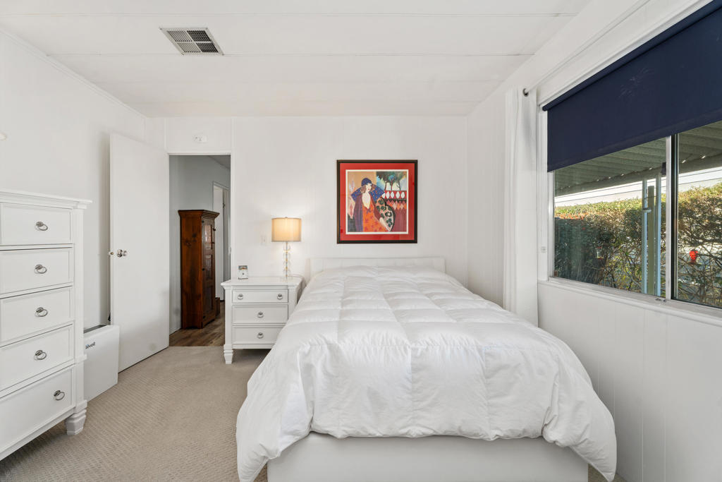 39620 Desert Greens Drive E