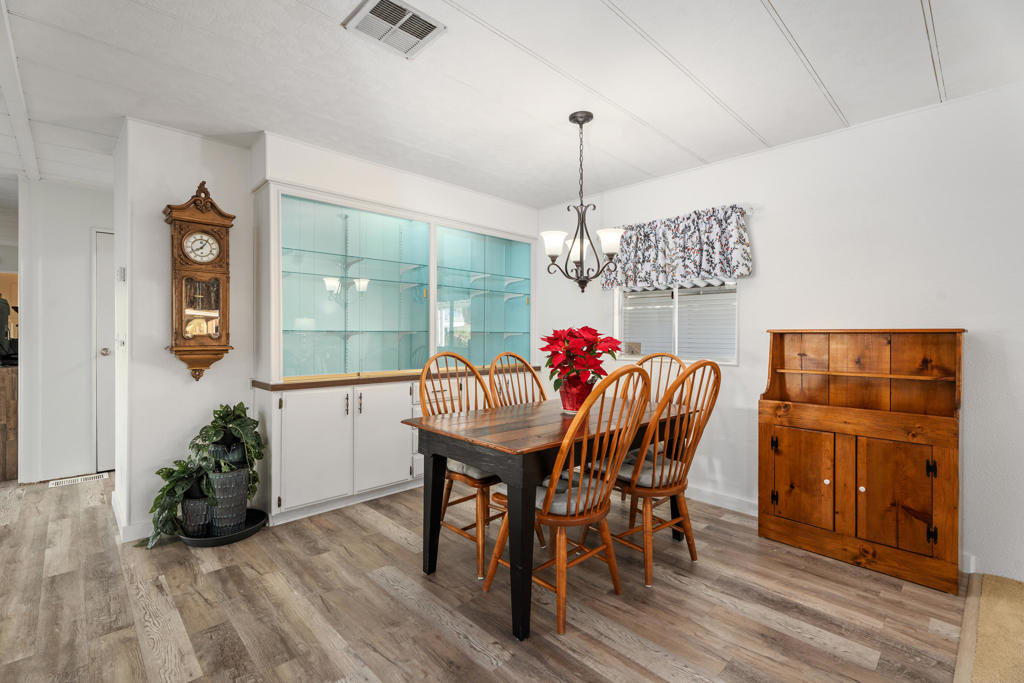 39620 Desert Greens Drive E