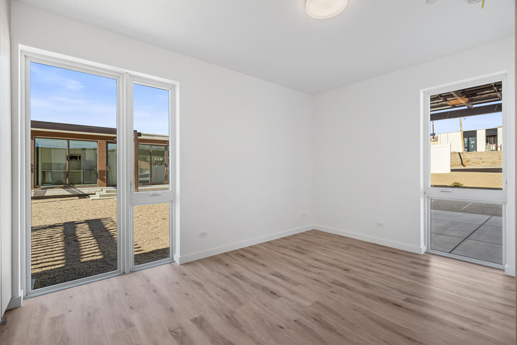 13833 Scenic Crest Circle