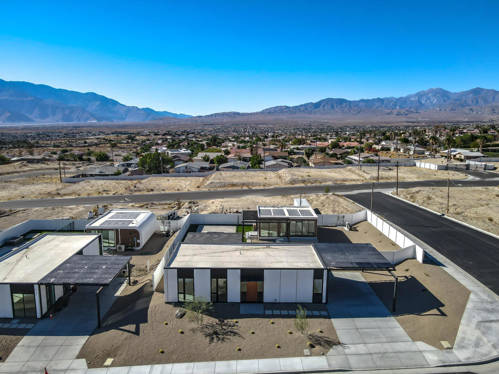 13833 Scenic Crest Circle