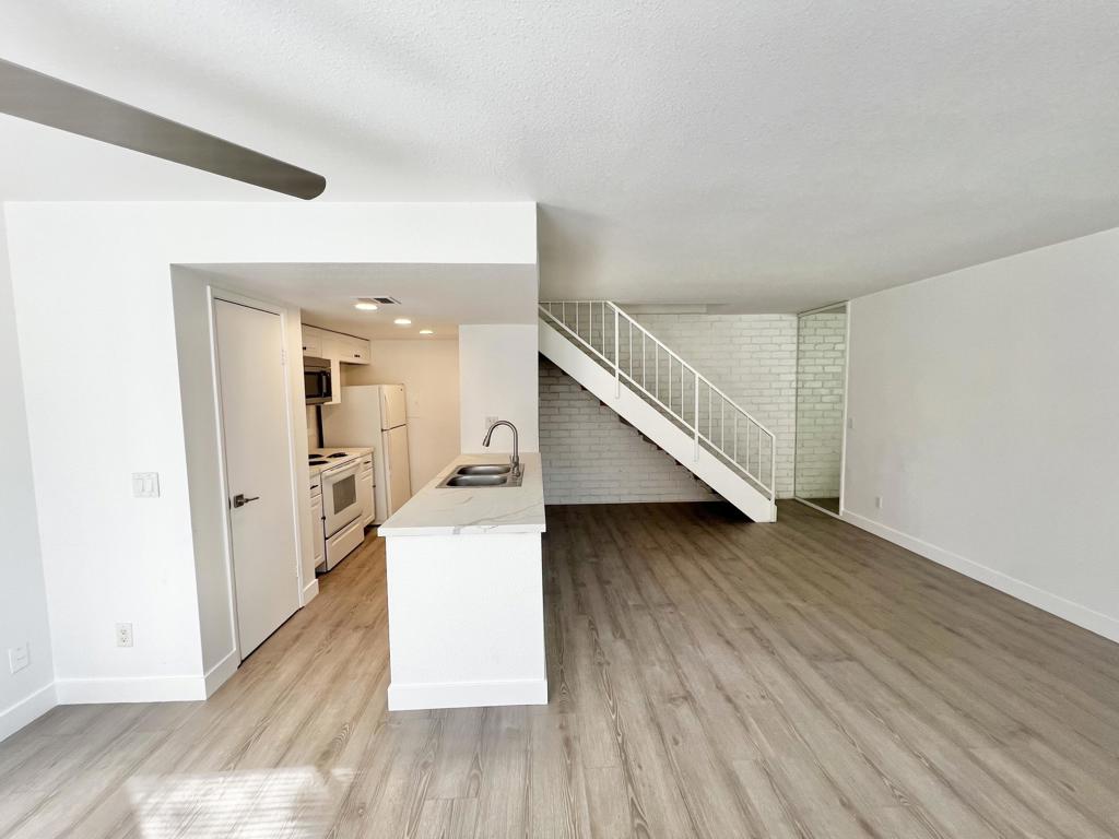 72534 Edgehill Drive 3