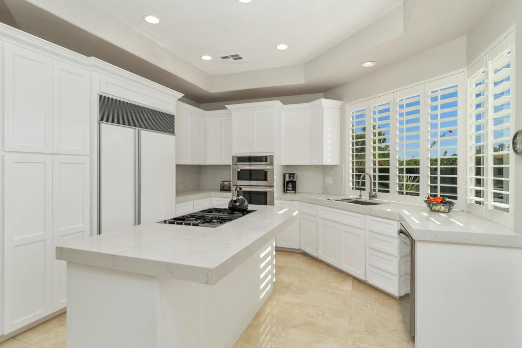 73131 Galleria Court