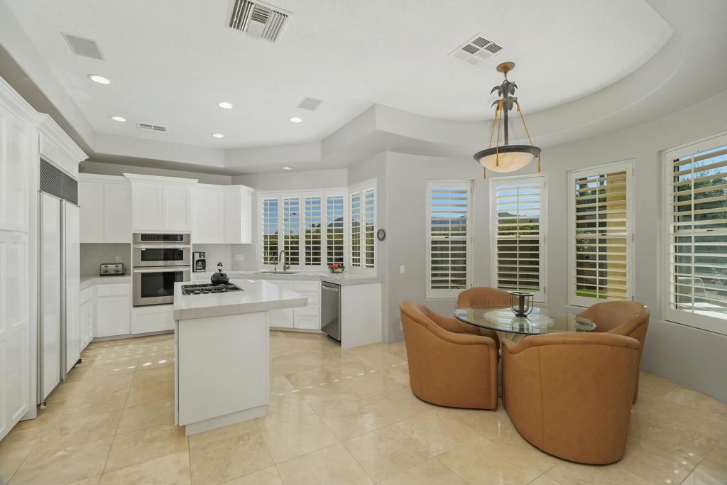 73131 Galleria Court