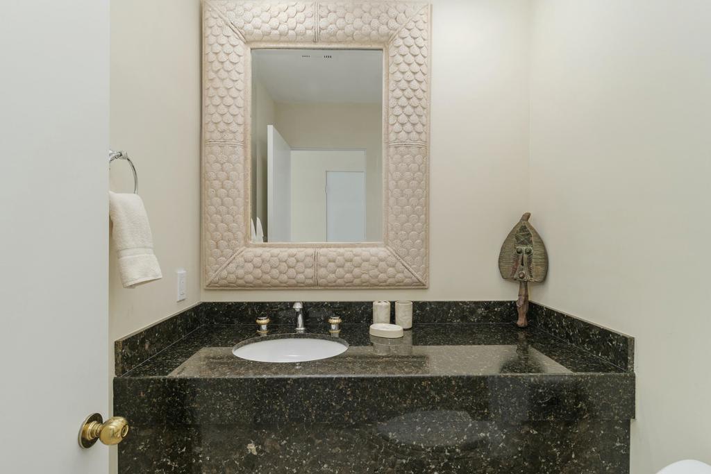73131 Galleria Court