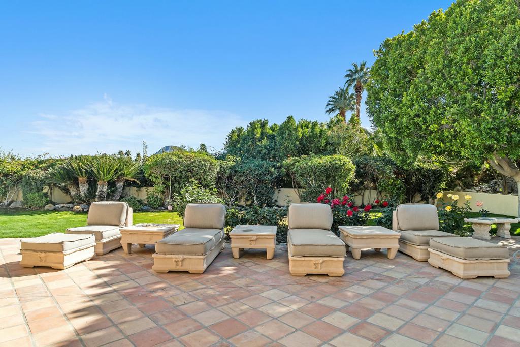 73131 Galleria Court