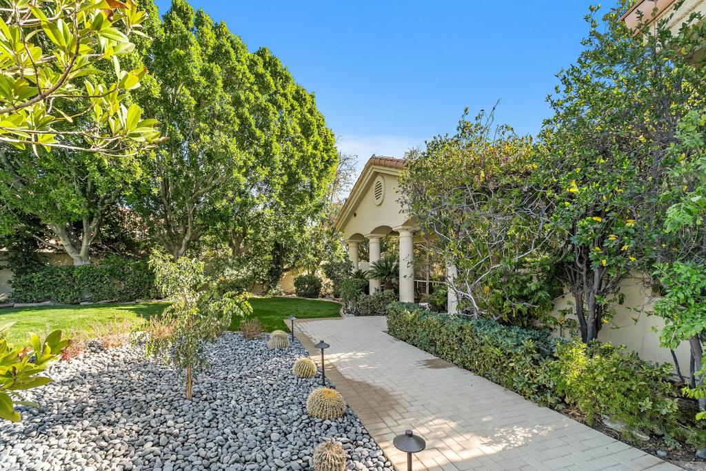 73131 Galleria Court