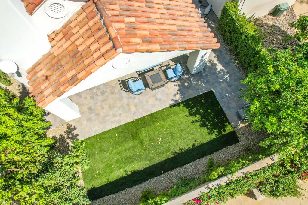 77707 Calle Las Brisas S