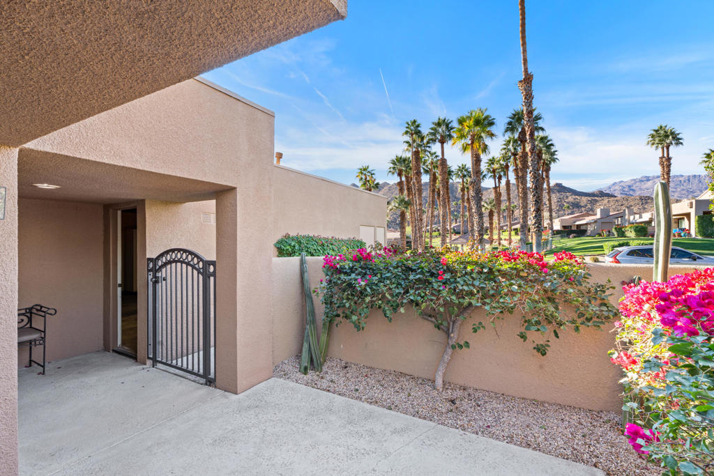 73394 Mariposa Drive