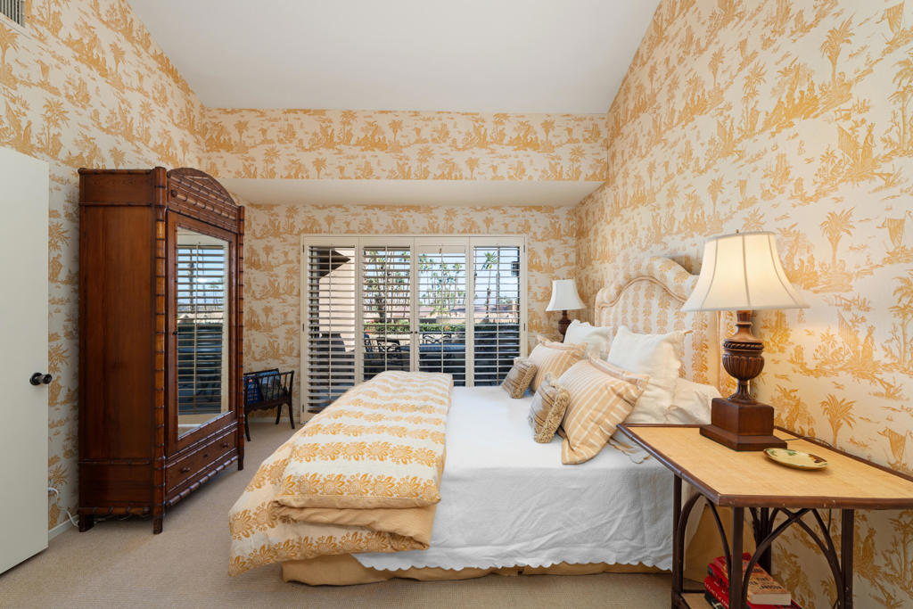 73394 Mariposa Drive