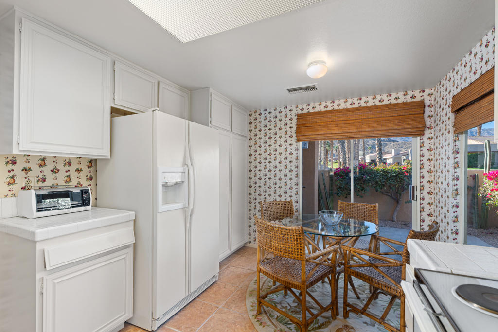 73394 Mariposa Drive