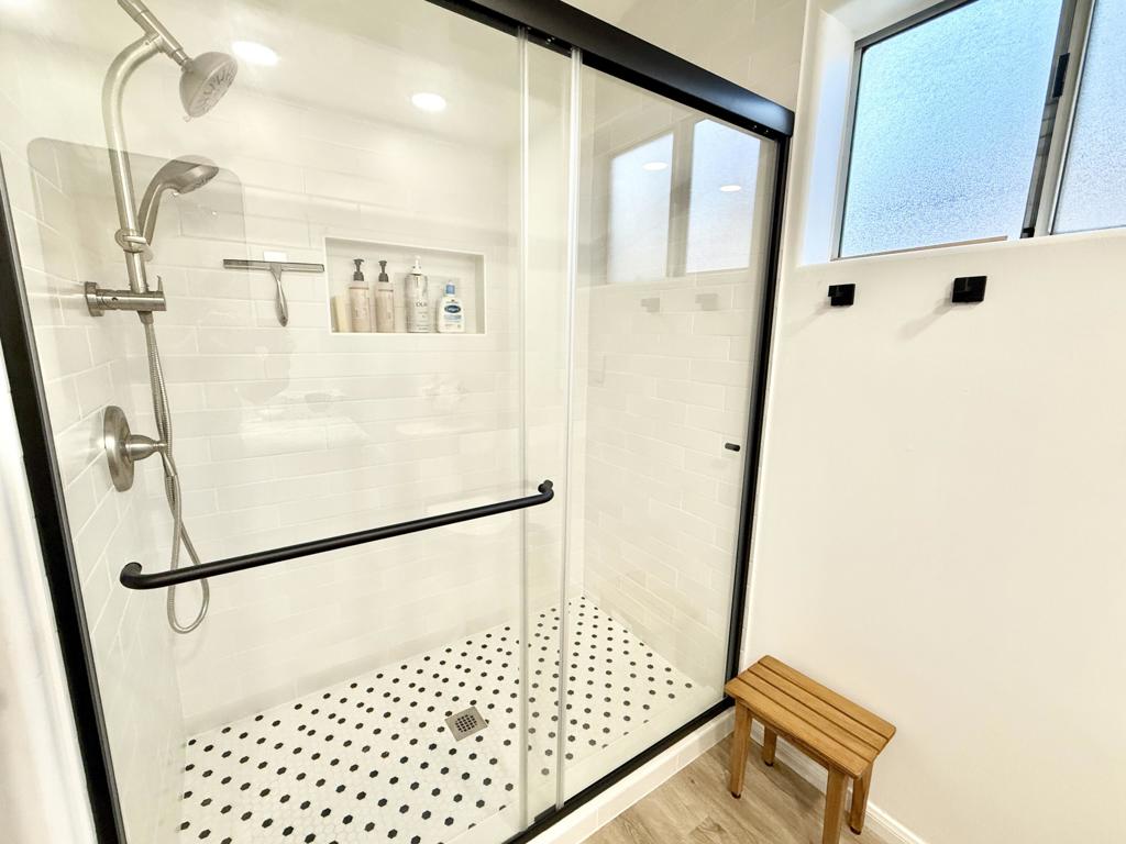 52110 Avenida Martinez