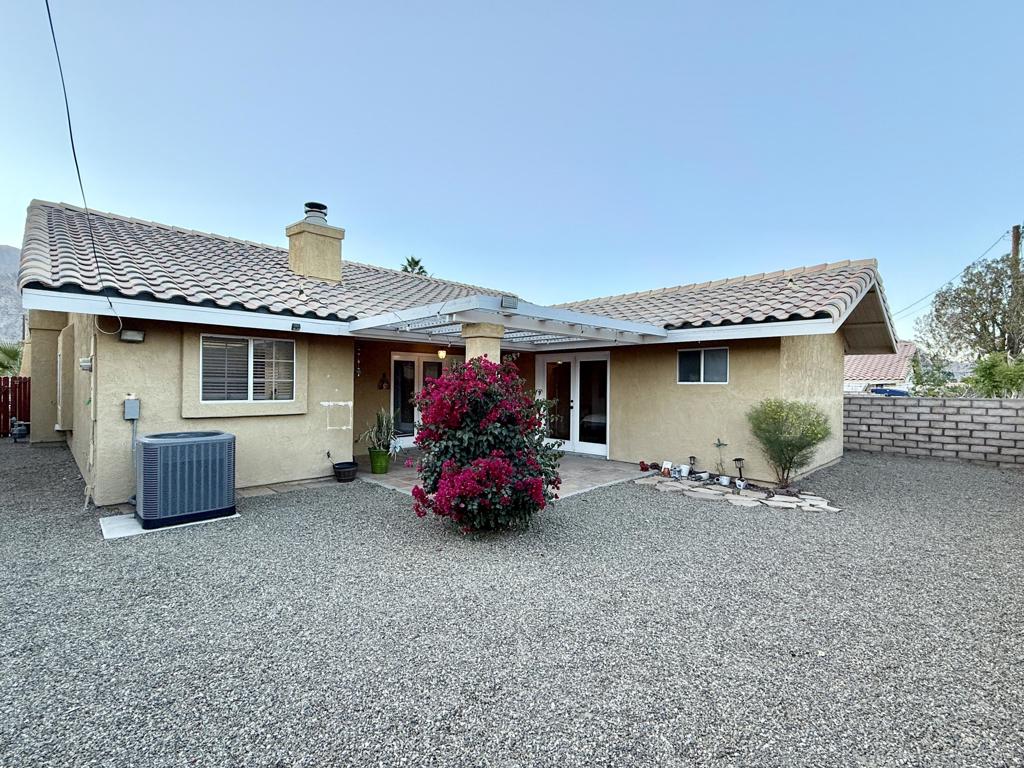 52110 Avenida Martinez