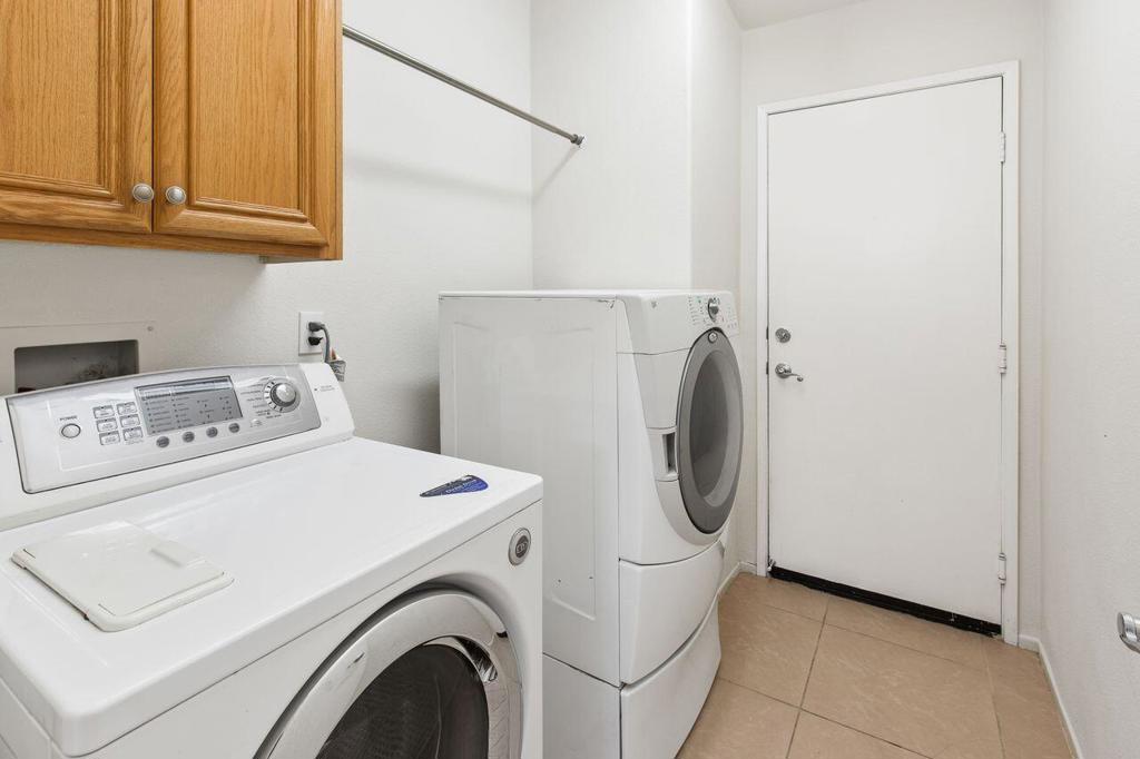 81157 La Reina Circle